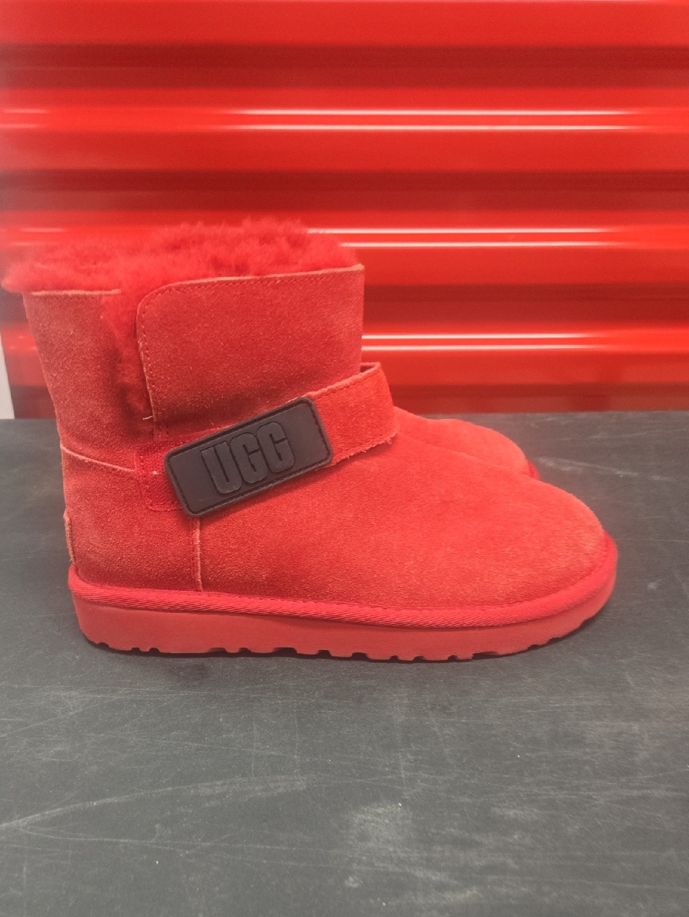 UGG Red Suede Short Shearling Boot with Logo Strap Kids Size 6****